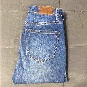 Madewell 10” high-rise skinny jeans. Size 26